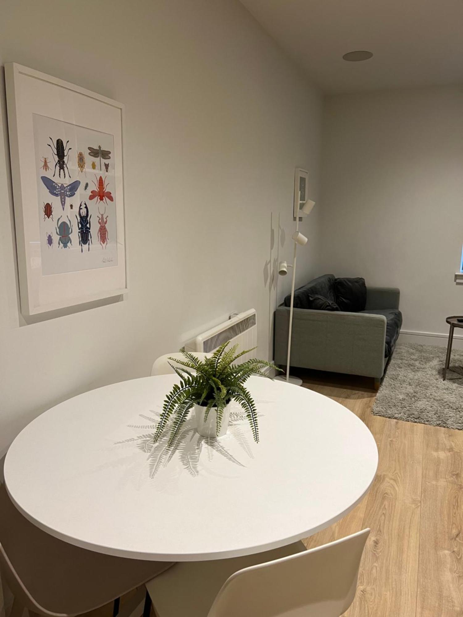 London Heathrow Airport Apartment Voyager House Terminal 12345 - Ev Electric And Parking Available! Hillingdon Eksteriør billede